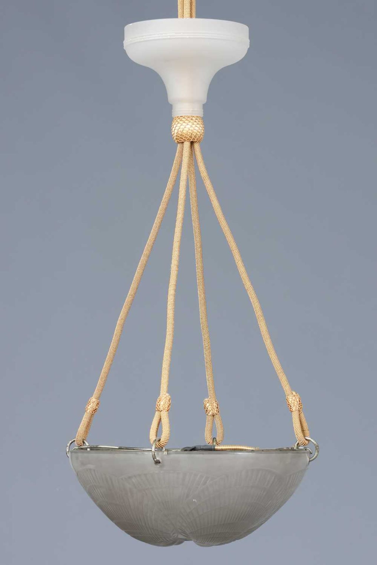 LALIQUE (France) Deckenlampe des Art Nouveau "Coquilles"