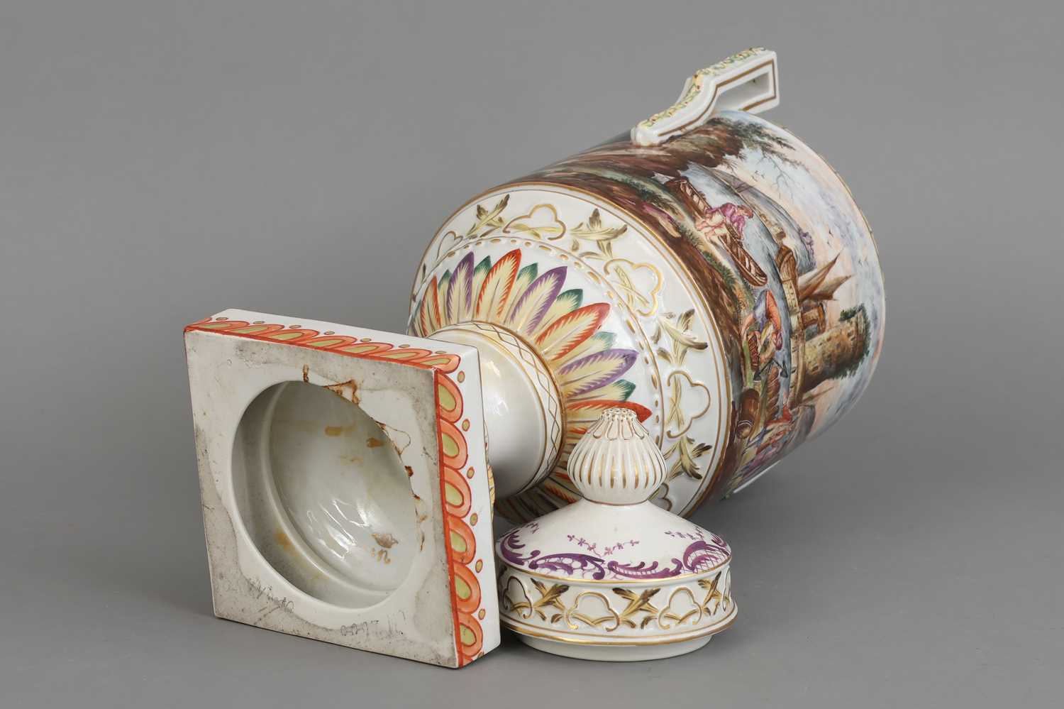 Große Porzellan-Deckelvase im CAPODIMONTE Stil - Image 3 of 4