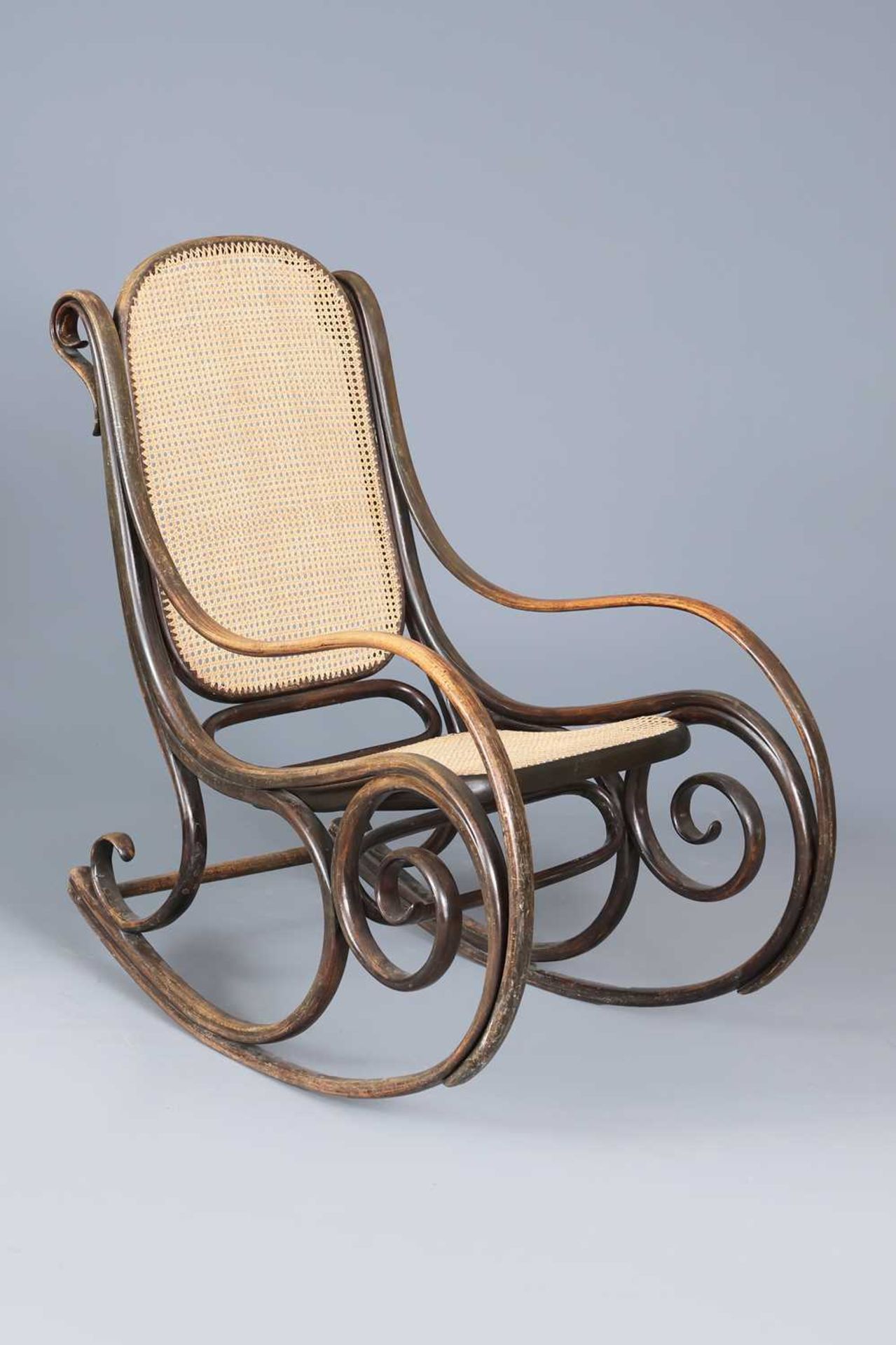 THONET Schaukelstuhl der 1920er Jahre