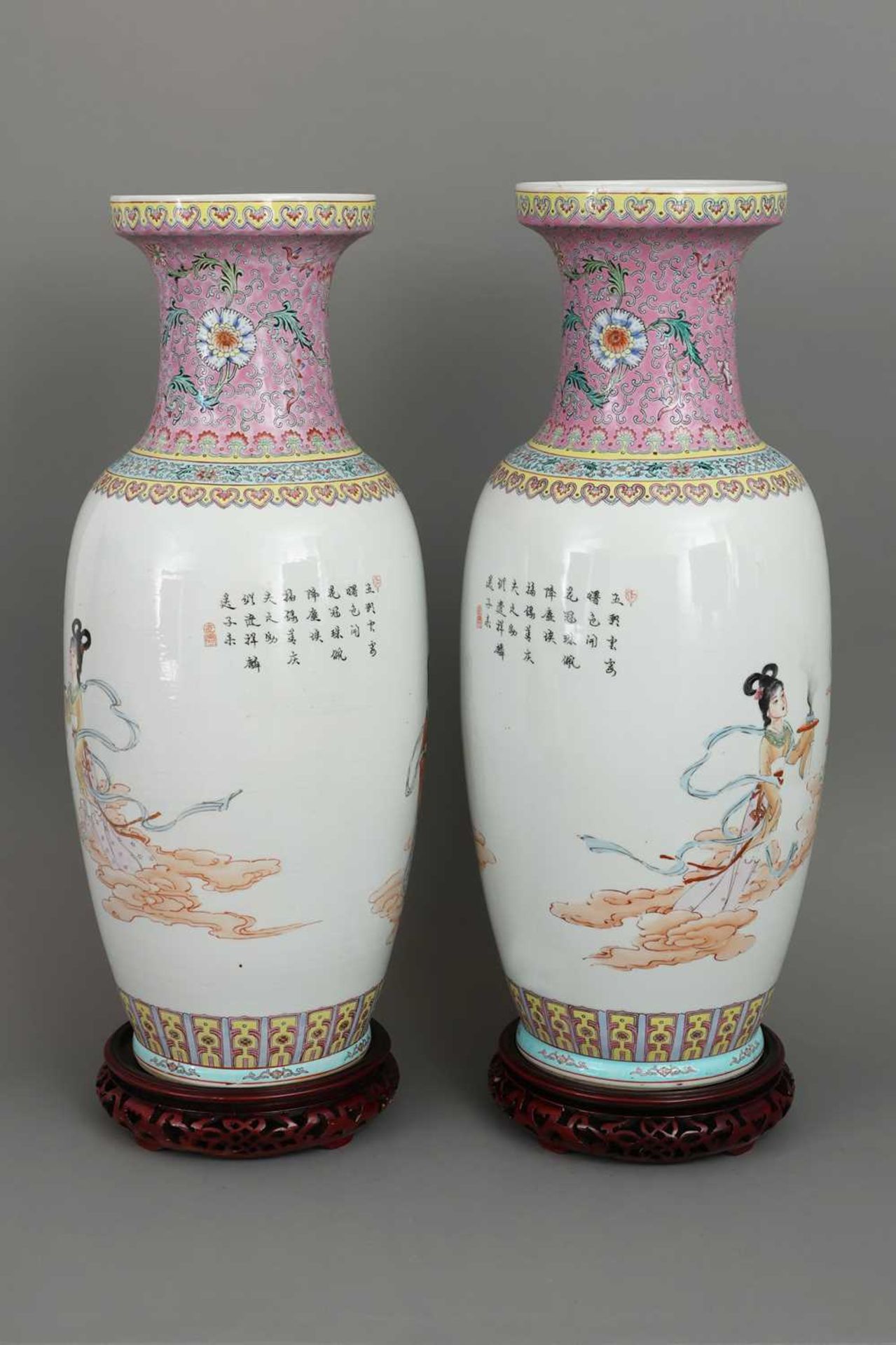 Paar chinesische Porzellanvasen - Bild 2 aus 5