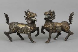 Paar chinesische Fabelwesen "Qilin"