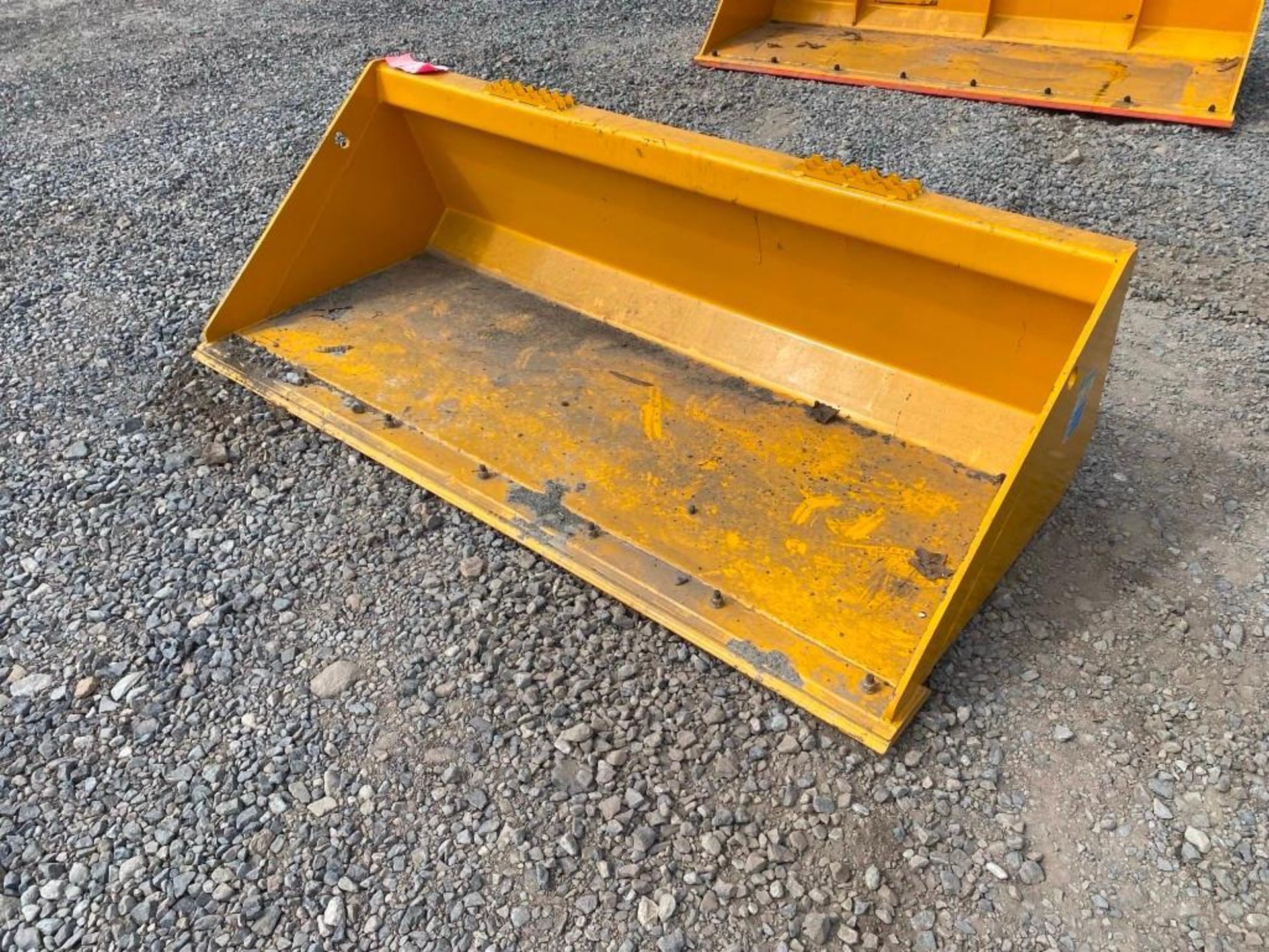 Severe Duty Skid Steer Standard Bucket, (72'', side 12mm, upper 6mm, bottom 6mm, add 3pcs 12mm NM...