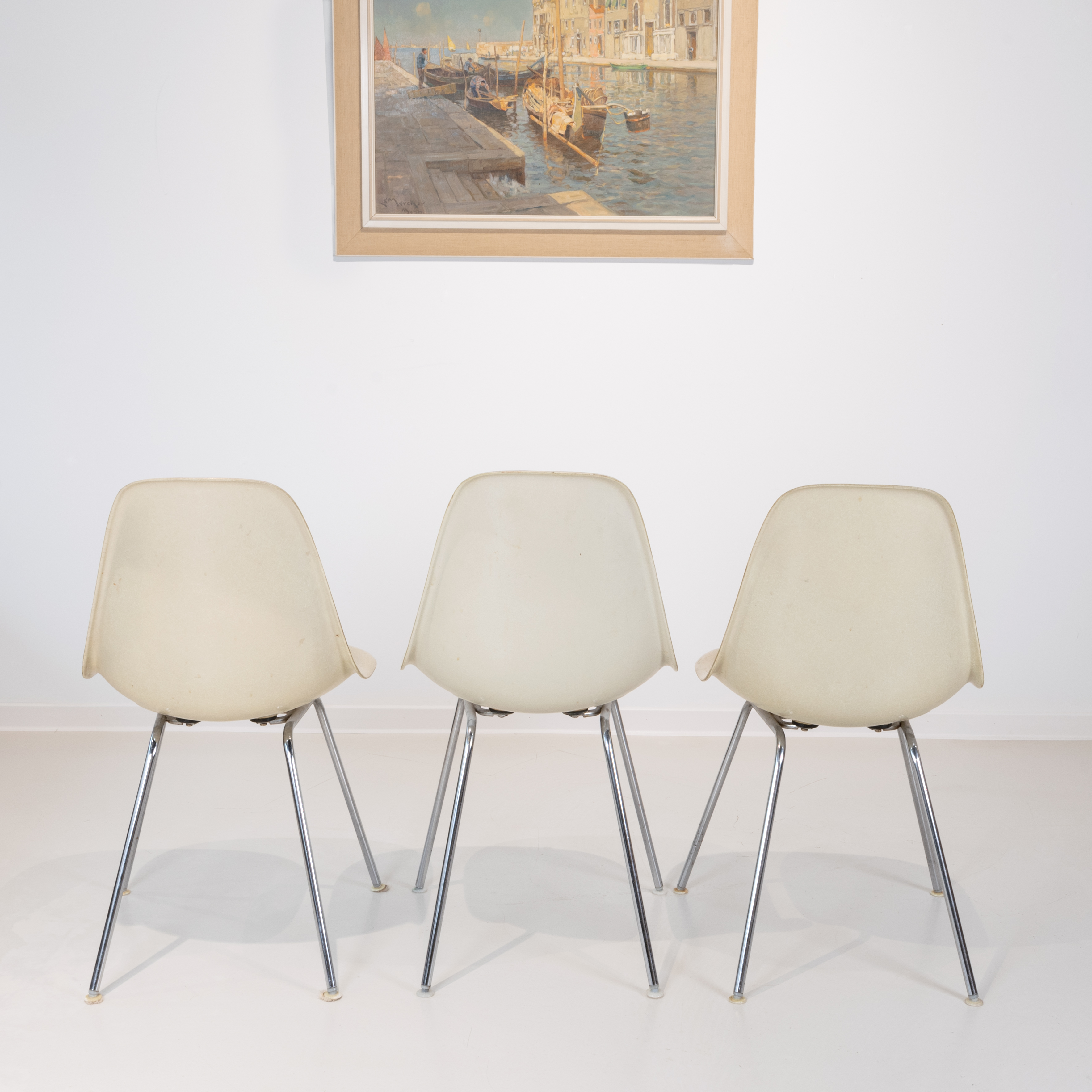 Herman Miller/Vitra drei DSX Plastic Side Chairs, S-Schale, Entwurf von Charles und Ray Eames - Image 3 of 5