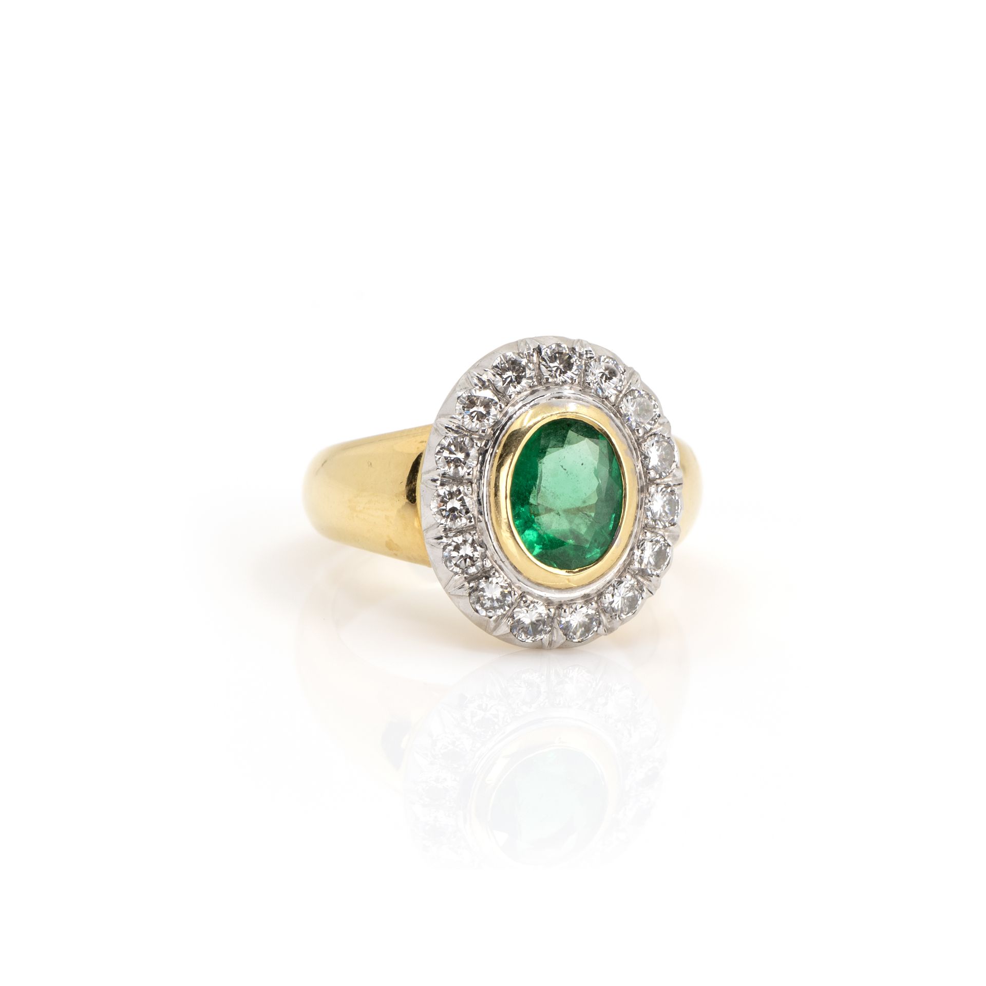 Ring mit Smaragd-Diamantbesatz - Bild 2 aus 5