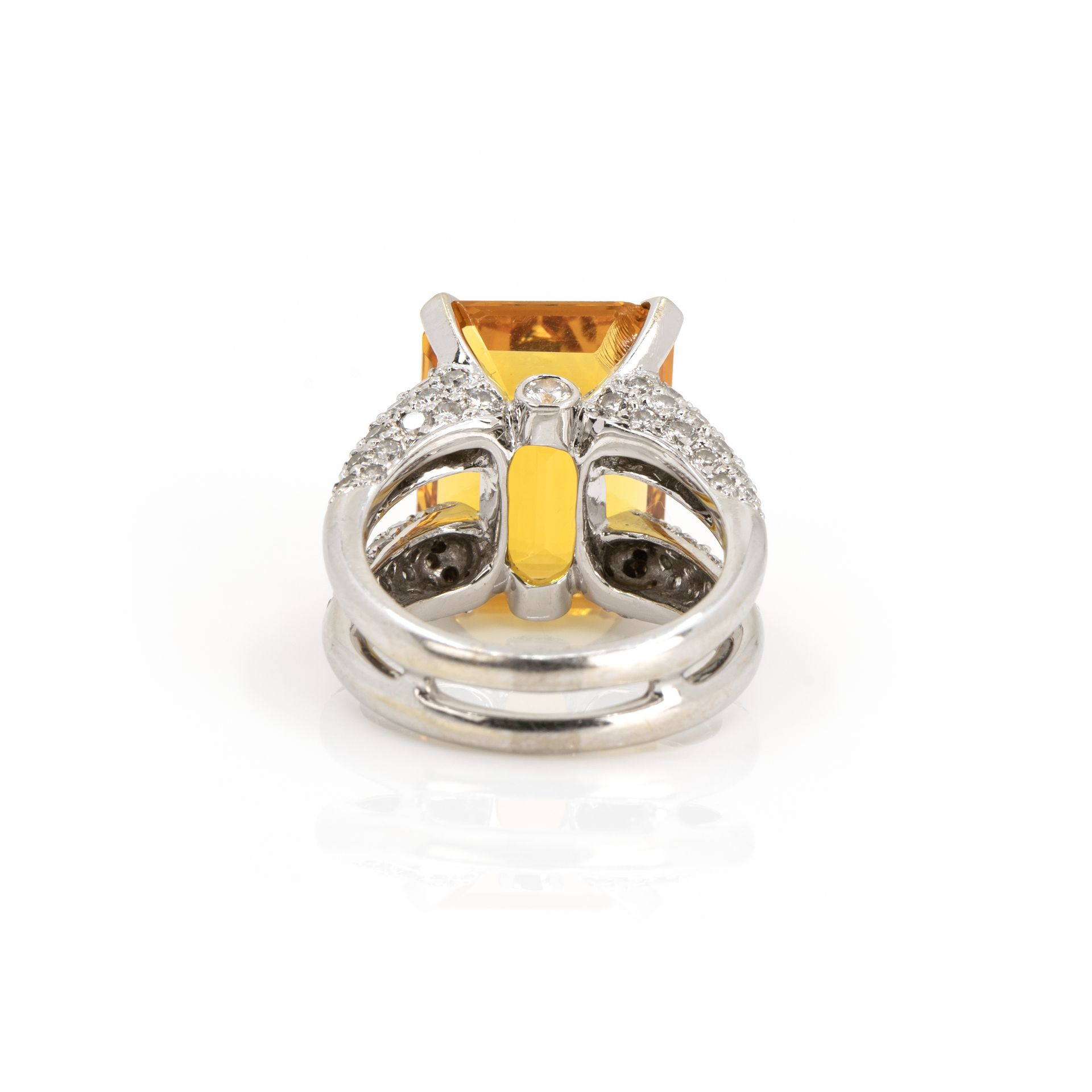 Ring mit Citrin-Diamantbesatz - Bild 4 aus 6
