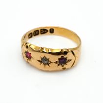A late Victorian 18 carat gold ruby ands rose cut diamond ring, Chester 1892, finger size E 1/2, ...
