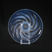 A Rene Lalique Coupe Ouverte Poissons Fish Dish. Opalescent glass press moulded with fish. Design...