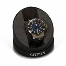 Citizen, Eco-Drive, WR200, a gentleman’s two colour quartz bracelet watch, with date aperture, th...