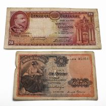 A pair of Portuguese banknotes from the early 20th century comprising: 1917 1 Escudo Banknote, 7t...