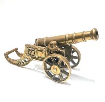 A larger late 20th Century cast Brass model Canon in the 18th Century style. Non-firing, the cano...