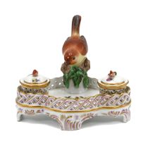 Herend "Rothschild Birds" patterned Lady's inkwell set with a central figure of a wren.