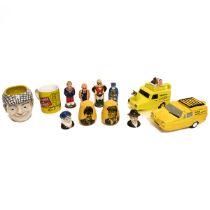 Only Fools & Horses TV Ephemera : Quantity of Ceramic Salt & Pepper sets, mugs and teapots.