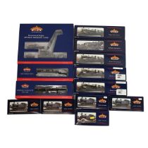 12x Boxed Bachmann 00 gauge Model Railway Locomotives. All LMS colours. Also Bachmann Ransomes & ...