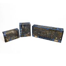 Marvel 'Lord of the Rings' Toy Deluxe Gift Pack, Deluxe Beast & Armoured Troll by Toy Biz. All Fe...