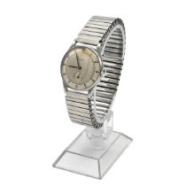 Gents 1950s Longines stainless steel mechanical wrist watch. Off-white dial with Arabic numerals,...