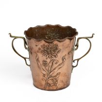 Carl Deffner Esslingen Art Nouveau or Jugendstil copper jardiniere decorated in repousse with car...