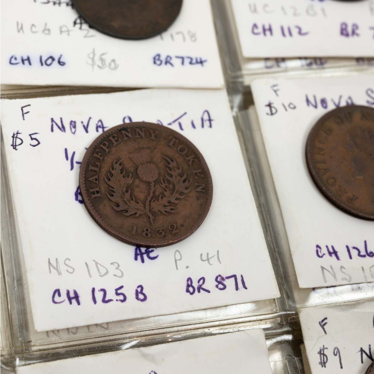 Large coin album containing Canadian coins and tokens in silver and base metal. Includes coinage ... - Image 4 of 5