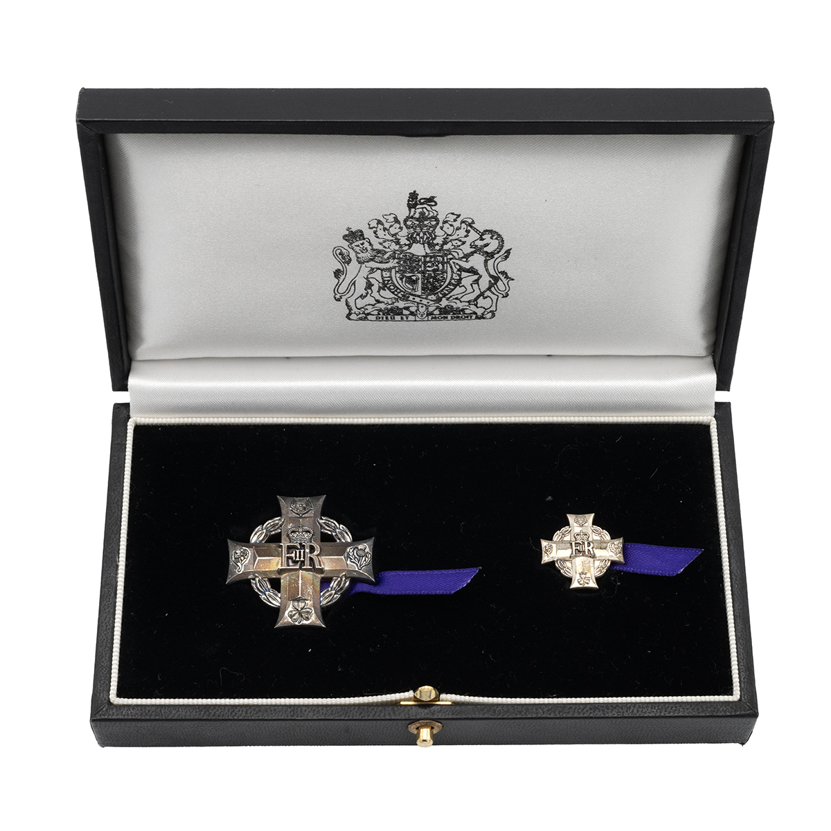 Elizabeth Cross. Awarded in memory of 22783273 Corporal Murray Sinclair Peterson of the Royal Eng... - Image 2 of 2