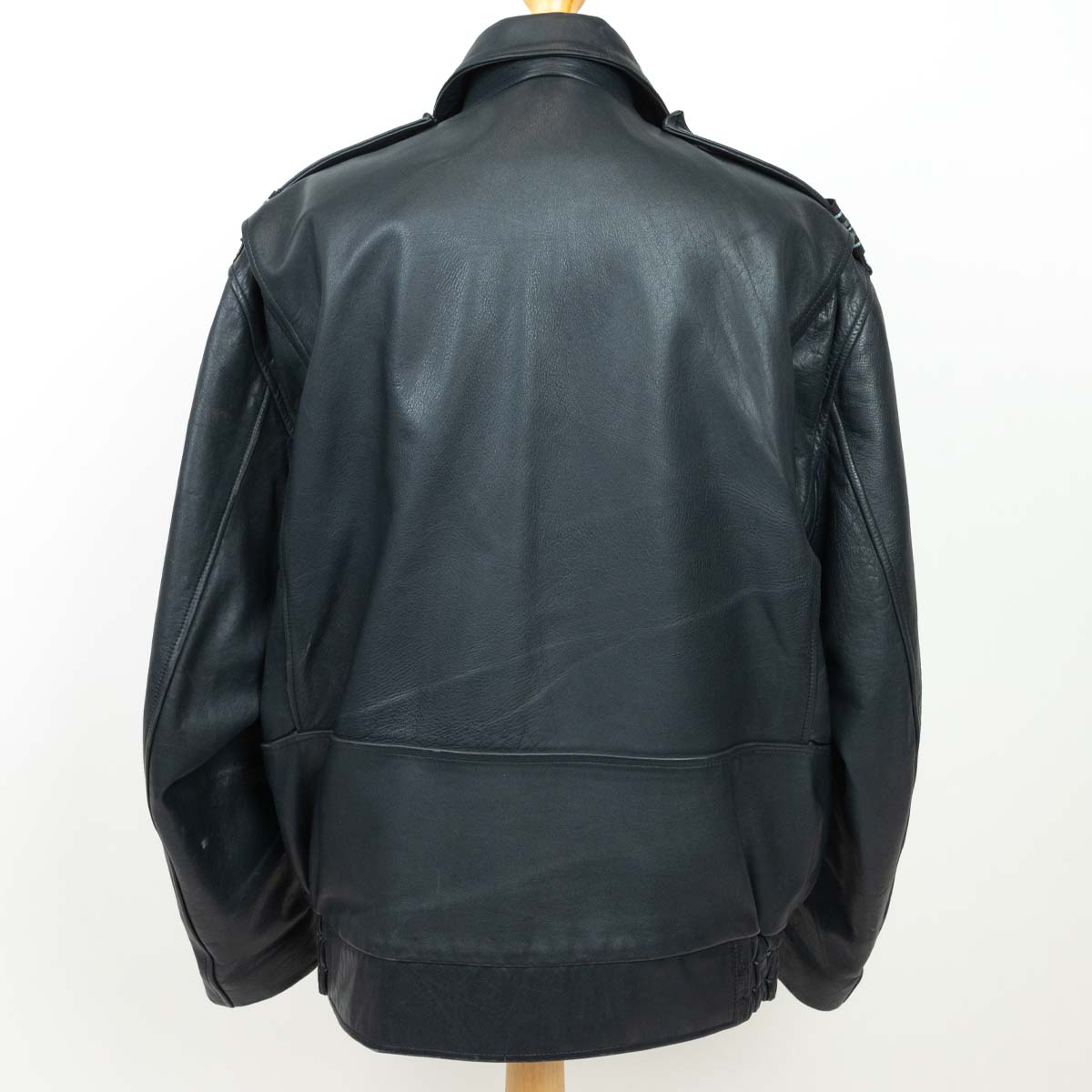 Vintage Pop's Leather flying jacket, RAF specification with navigator name stage that reads 'Bob ... - Image 3 of 6