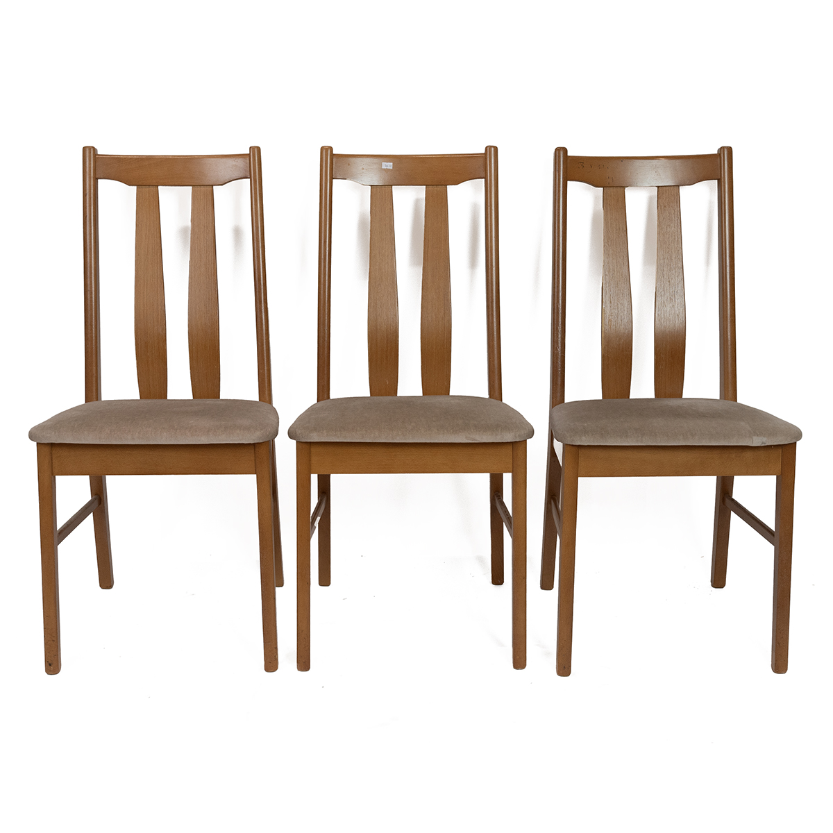 Mid century Nathan beech wood extending dining table and four chairs with three additional chairs... - Image 6 of 6