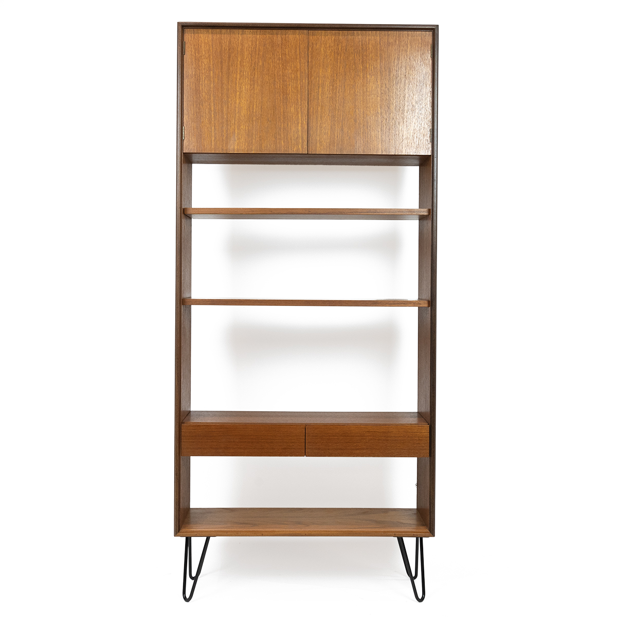 Mid 20th Century G-Plan book case in teak, with three open shelves, cupboard with two doors above...