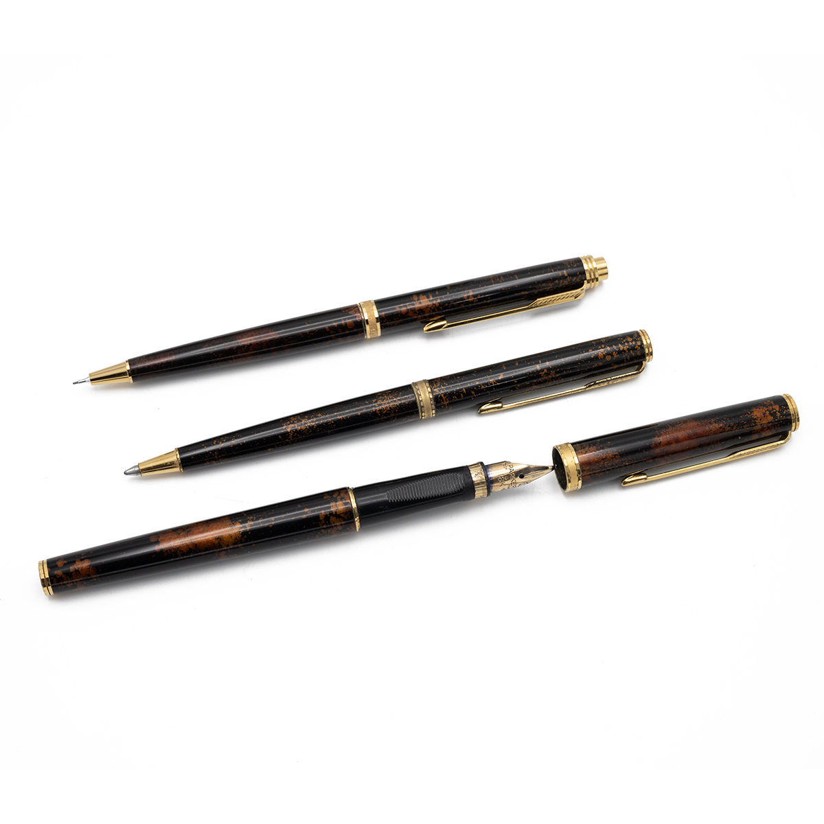Parker "Premier Collection" Lacque de Chine three piece writing set comprising fountain pen with ... - Image 2 of 4