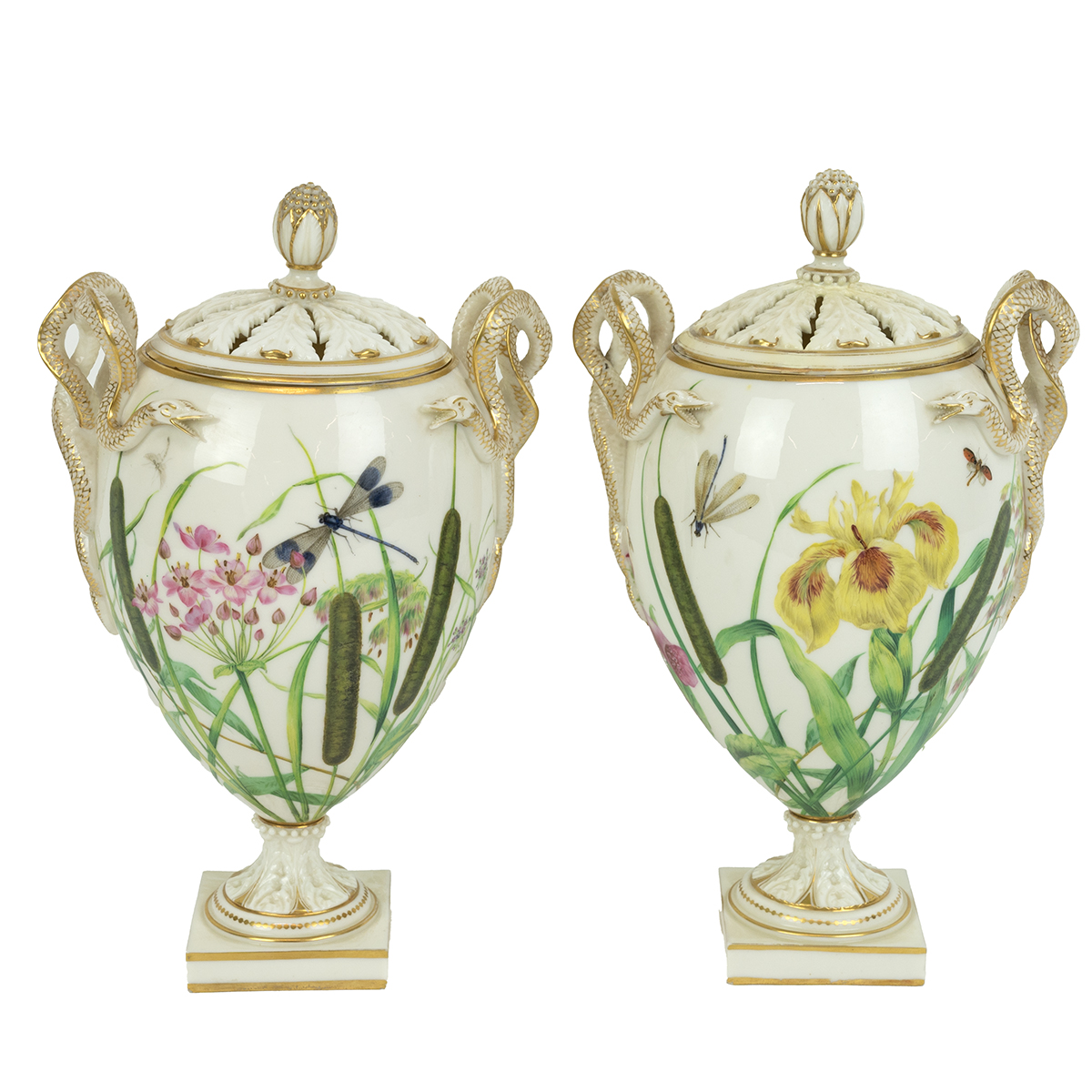 In the manner of Thomas Bott for Kerr & Binns Royal Worcester, circa 1850's, a pair of pot pourri... - Image 2 of 6