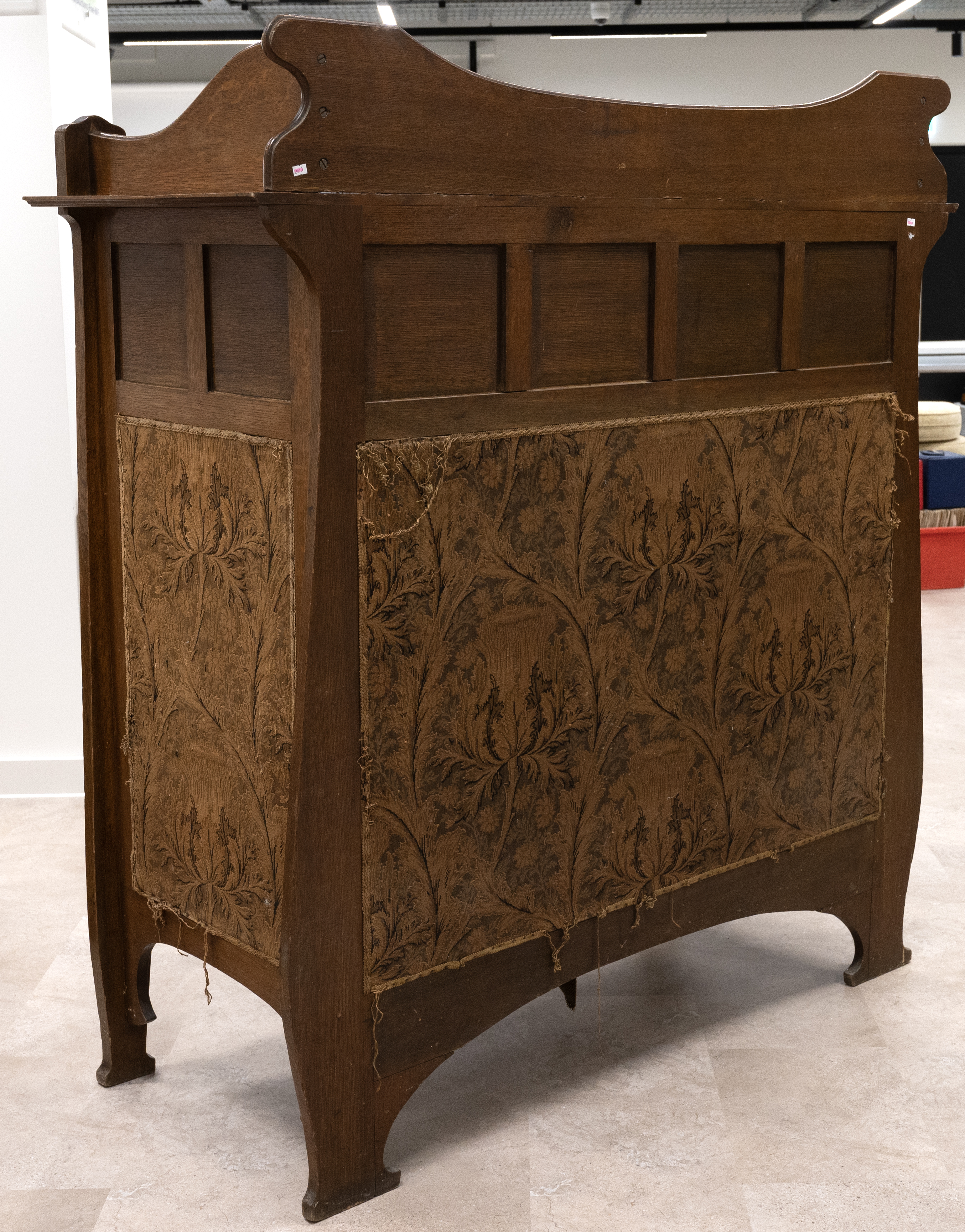 George Montague Ellwood (1875-1955) Arts & Crafts settle for J.S. Henry (attributed) c1900. Oak f... - Image 2 of 4