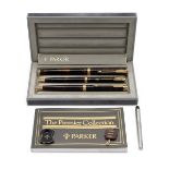 Parker "Premier Collection" Lacque de Chine three piece writing set comprising fountain pen with ...