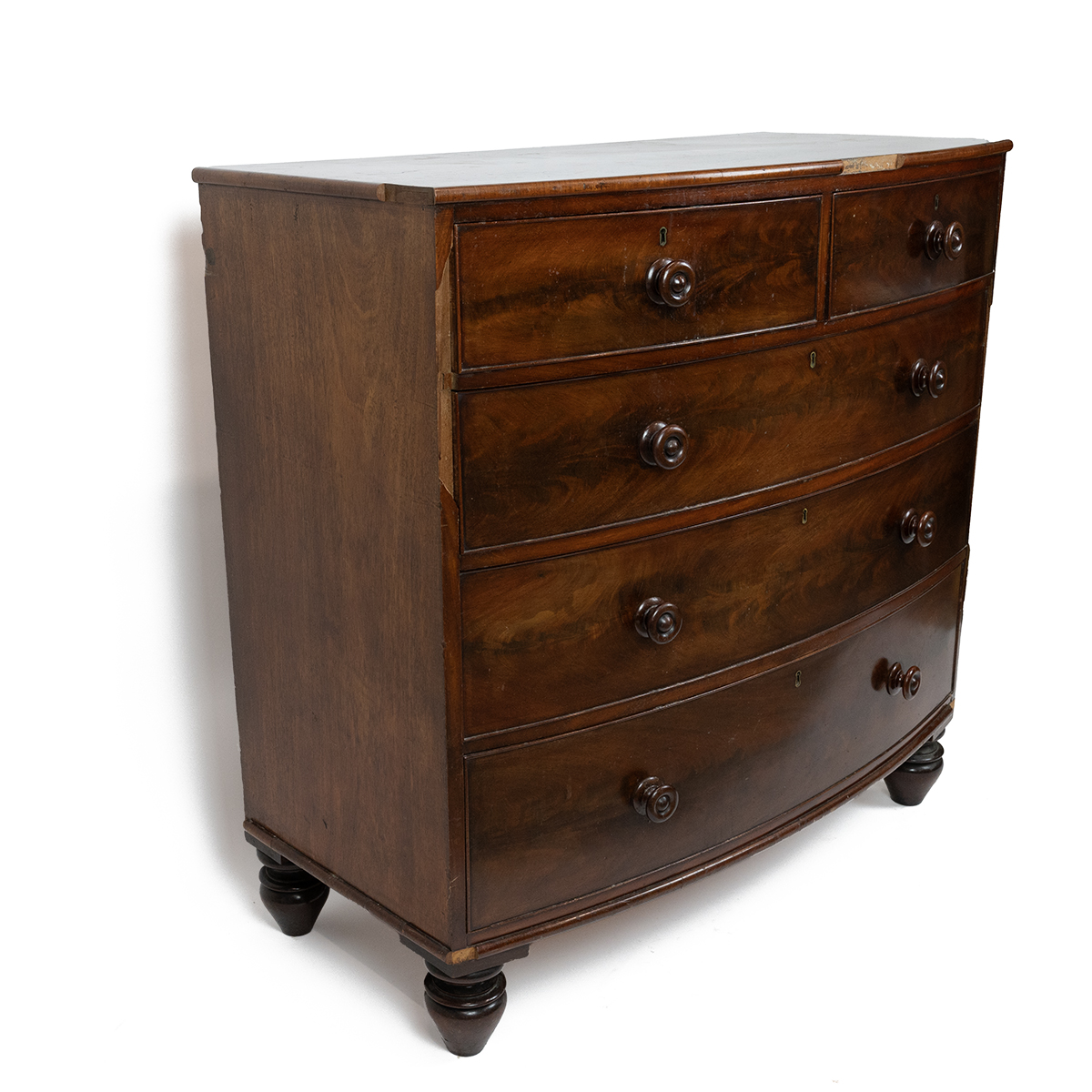 Mid Victorian Mahogany bow fronted chest of drawers. Two small over three long graduated drawers ... - Image 3 of 7