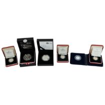 Royal Mint silver coins - to include "Countdown to London 2012, 2009 silver piedfort £5 coin", 20...