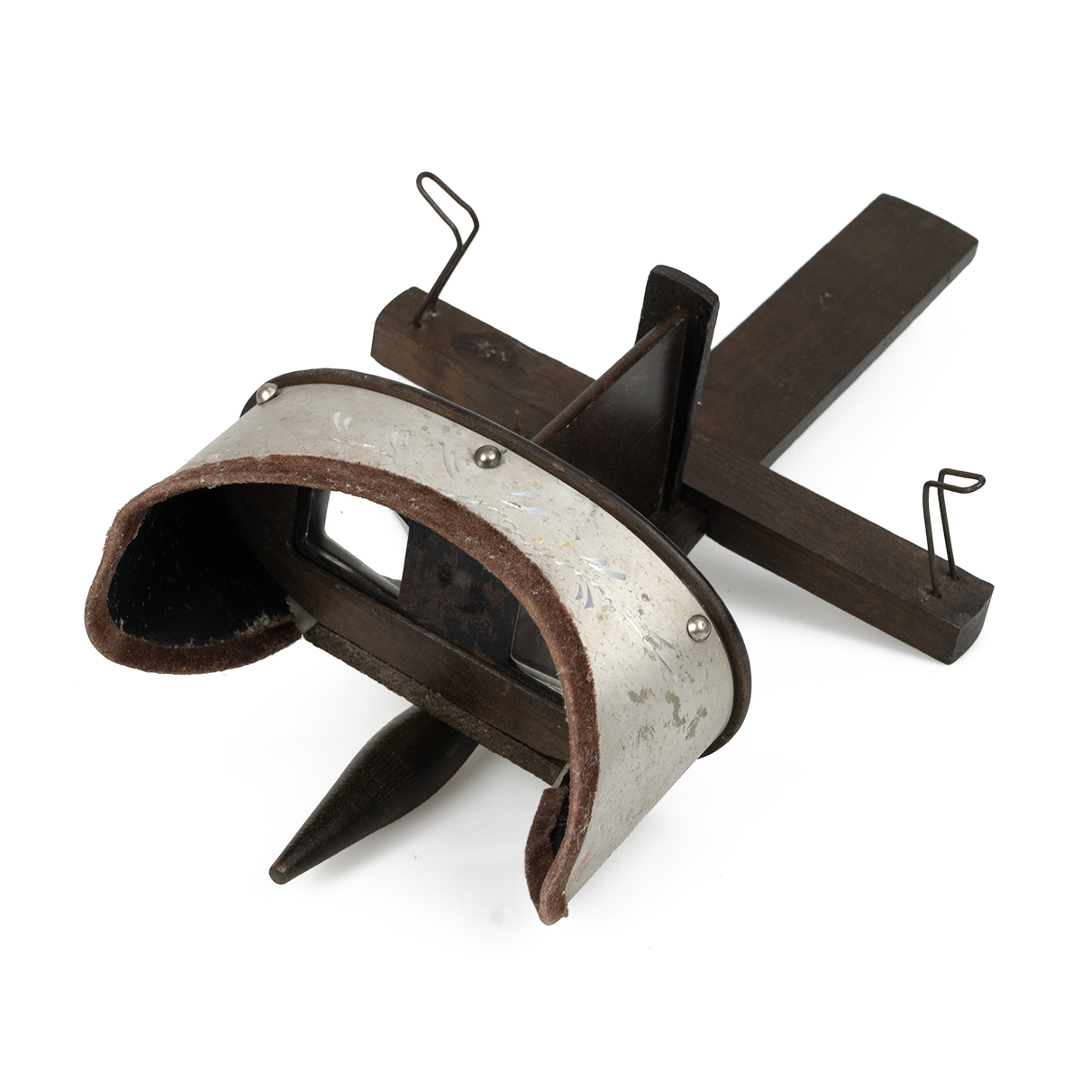 Stereoscope hand viewer with metal eye surround. Together with a collection of 'The Battle-Field ... - Image 2 of 3