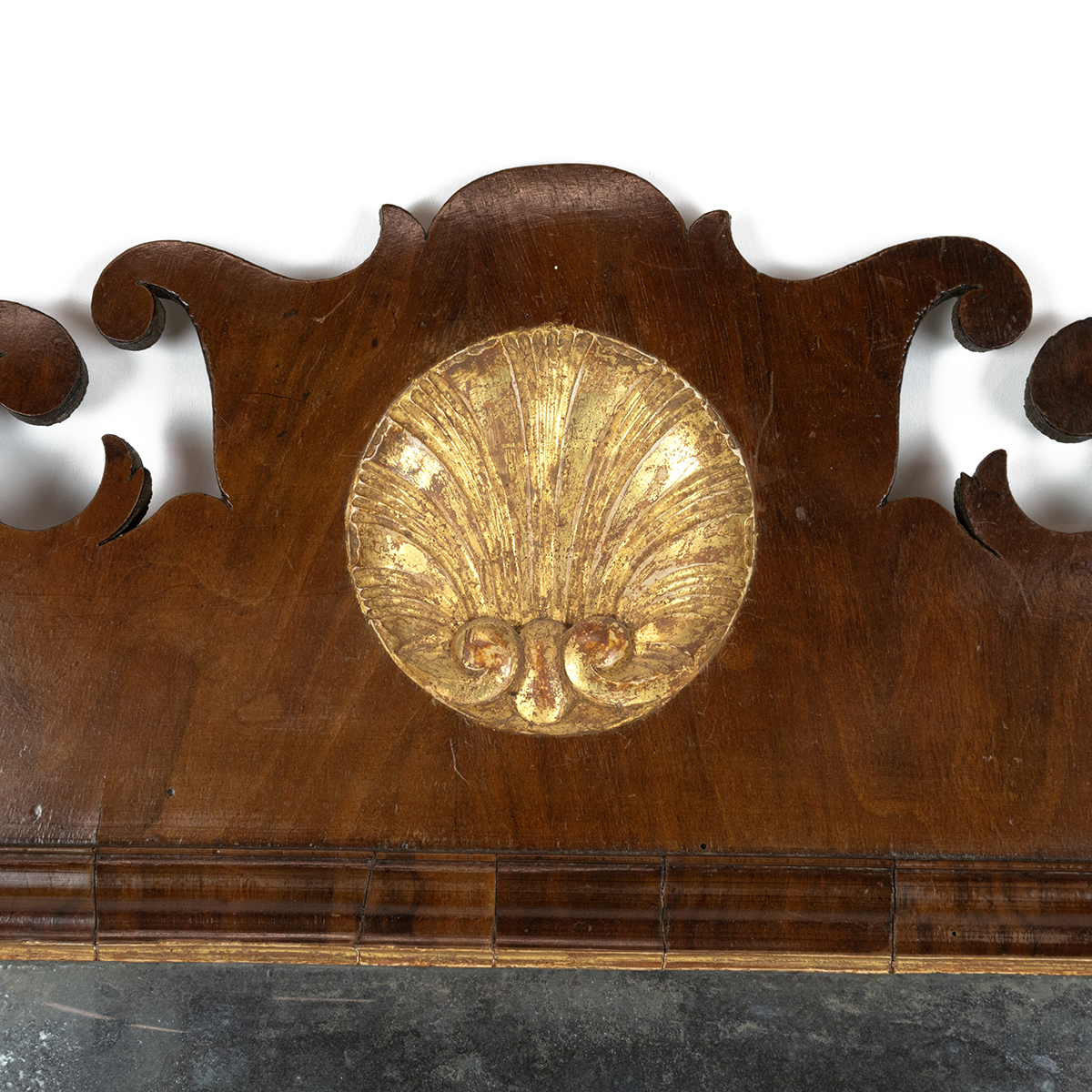 Early 19th Century Rosewood Swansea mirror with bevelled plate, gilt edging and gilt shell decora... - Image 2 of 2