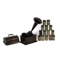 Edison Standard Phonograph with 14" brass and japanned witches horn and model-H repeater c1904. T...