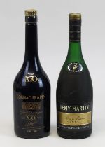 2 Flaschen Cognac, 2. H. 20. Jh.: eine Flasche Cognac Frapin, X.O., Grande Champagne, 1er Cru, Extra