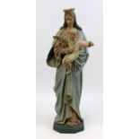 Heilige Maria mit dem Jesusknaben, deutsch Anfang 20. Jh., Holz dreiviertelrund geschnitzt u. farbig