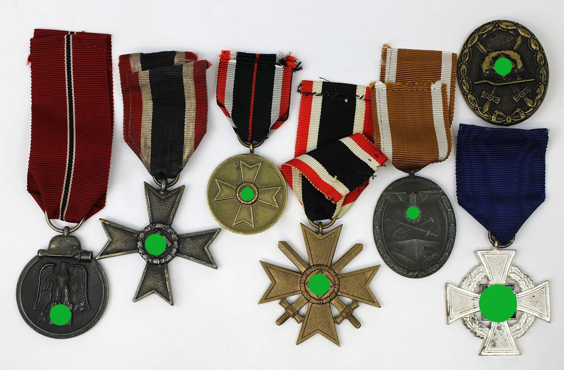 7 Orden und Auszeichnungen, Deutsches Reich 1933 - 1945: Kriegsverdienstkreuz, Ausführung als
