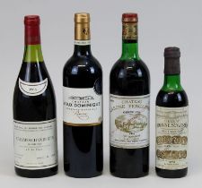 4 Flaschen Bordeaux: eine Flasche 1973er Château Caronne Ste. Gemme, Haut-Médoc, Gironde, 0,36 L.,