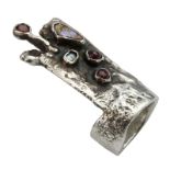 Handarbeitsring aus Silber mit Perlen und Granat-Cabochons, Silberschmiedearbeit, rechteckiger