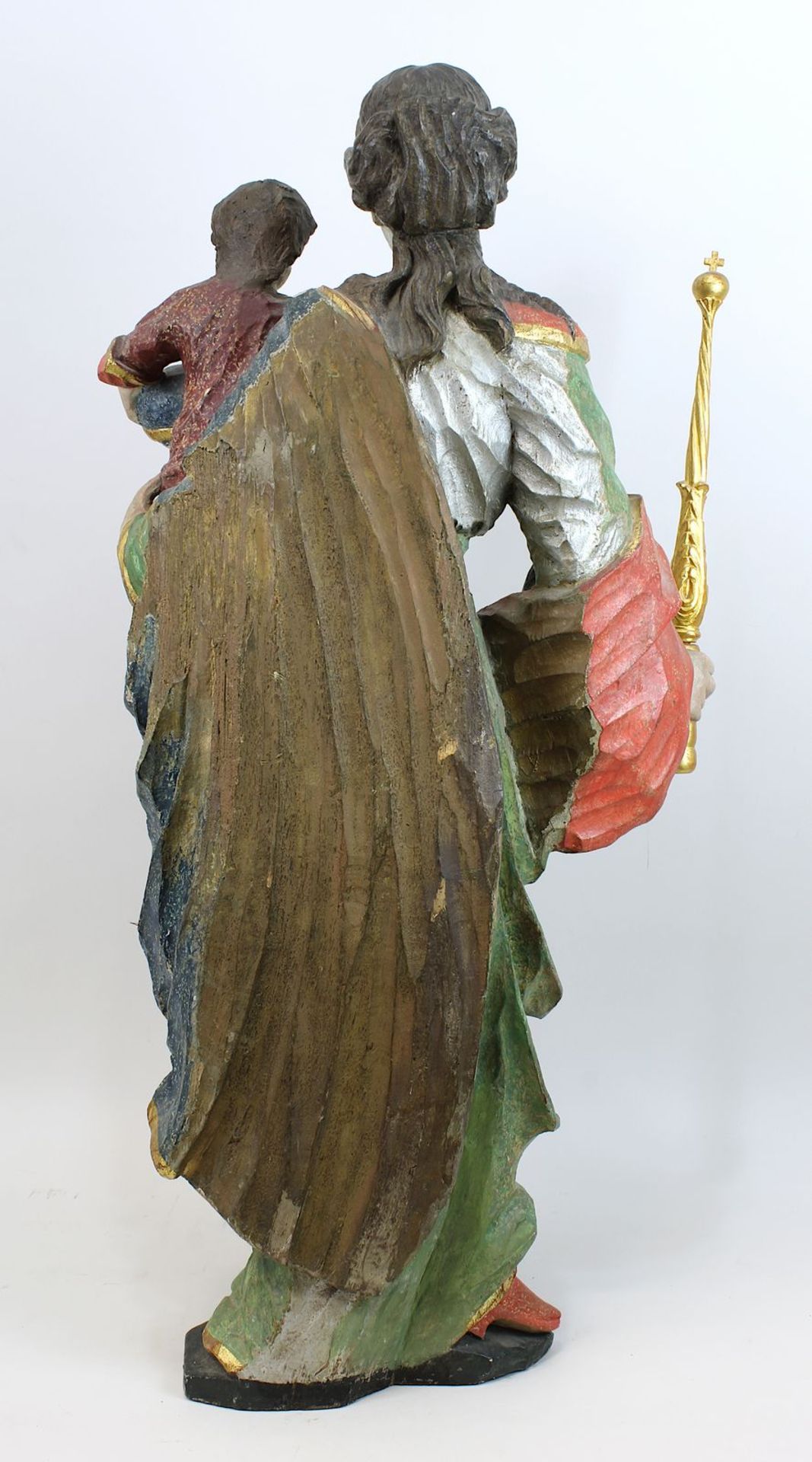 Bildschnitzer 18. Jh., Madonna mit dem Jesusknaben, Holz dreiviertelrund geschnitzt, rückseitig - Bild 2 aus 2