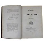 "Histoire de Jules César", Tome I und II, Paris, Verlag Henri Plon 1865, Vorwort von Napoleon III,