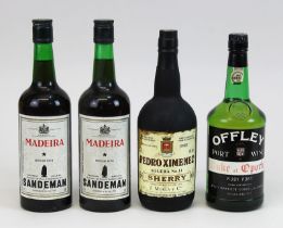 4 Flaschen Madeira, Sherry und Port, 2. H. 20. Jh.: 2 Flaschen Madeira, Medium Rich, Sandeman,