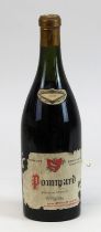 Eine Flasche 1957er Pommard, Léon Grivelet-Cusset, Nuits-St.-Georges, Cote d'Or, Füllhöhe: obere