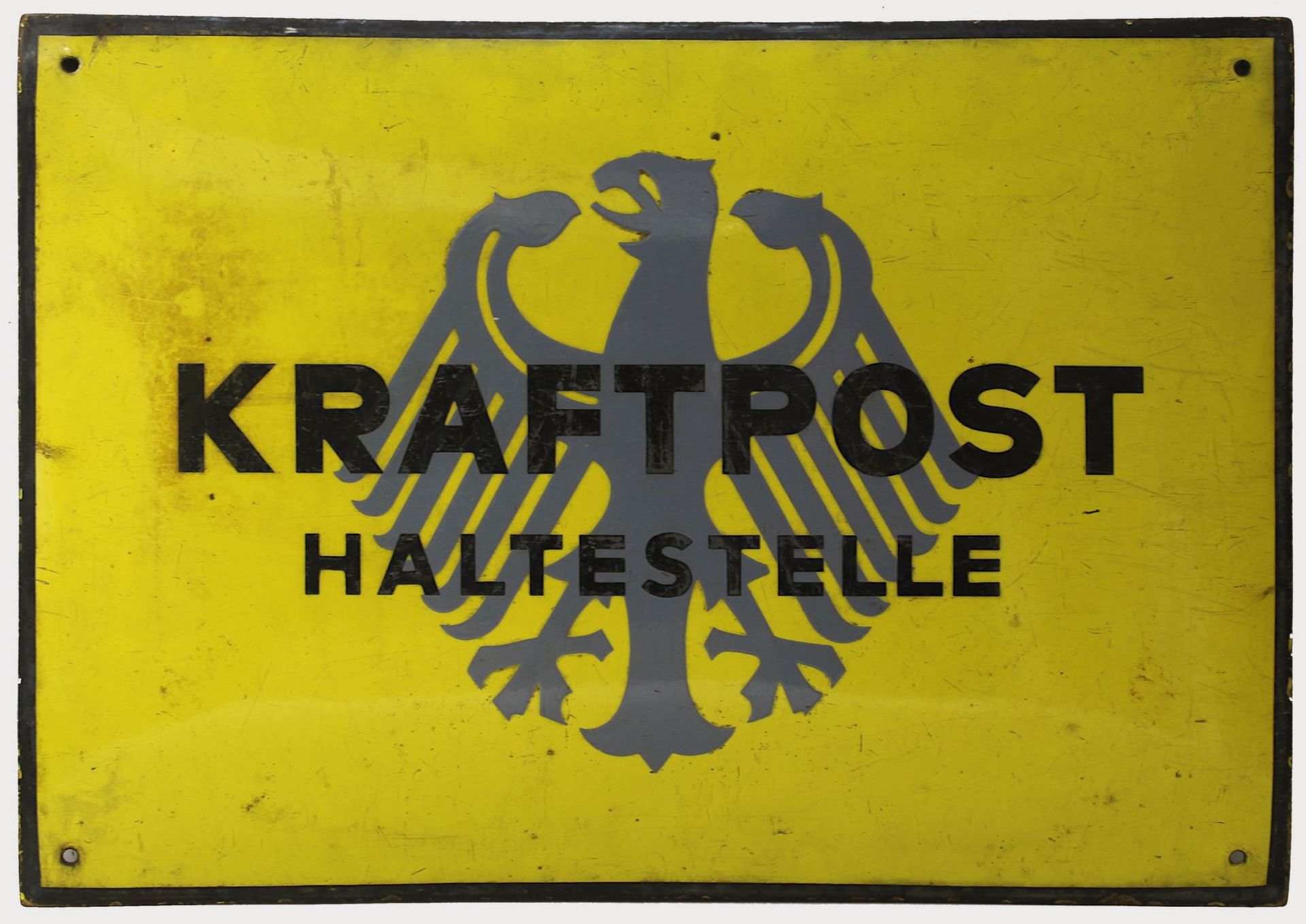 Emailschild Kraftpost-Haltestelle, Deutschland 1930er Jahre, 42 x 59,5 cm, Altersspuren, guter