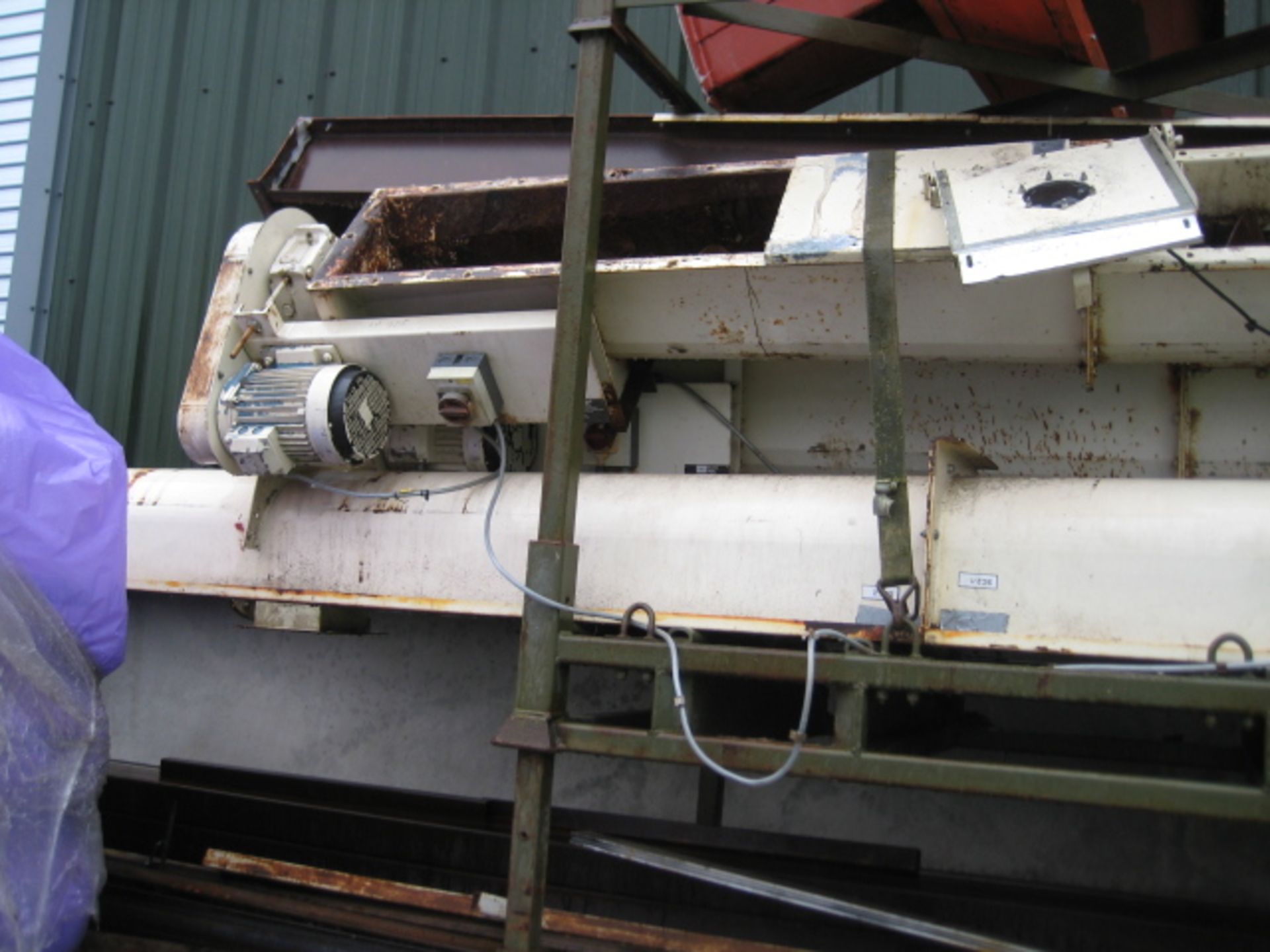 Screw Conveyor - 250mm diameter U trough screw conveyor 5.0 metres long. (UCPE 6334) Price - £1,500. - Image 2 of 2