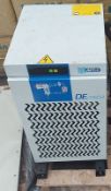 Air Dryer - De iTech 018 Refrigerant Air Dryer. Inlet capacity 64 cfm. Max working pressure 16
