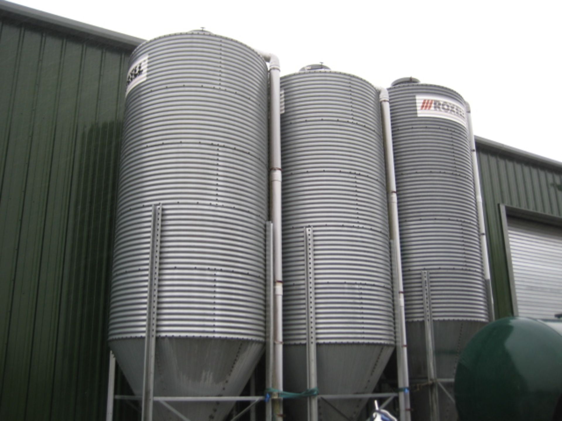 Feed Bins - Feed bins of various sizes. (9 remaining) (UCPE 6346) Price - £4,000 each. Please read
