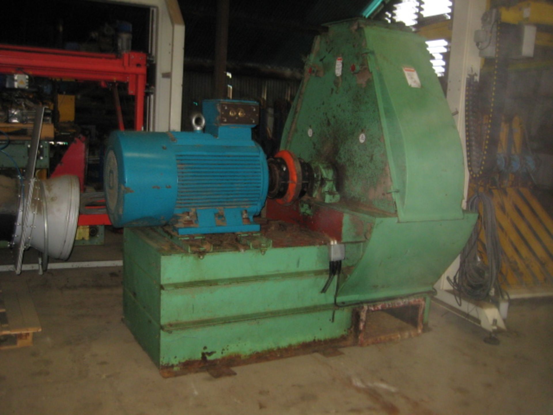 Hammer Mill - Champion hammer mill model 54 x 22 on base frame with 110kw 1485 rpm direct drive - Image 2 of 4