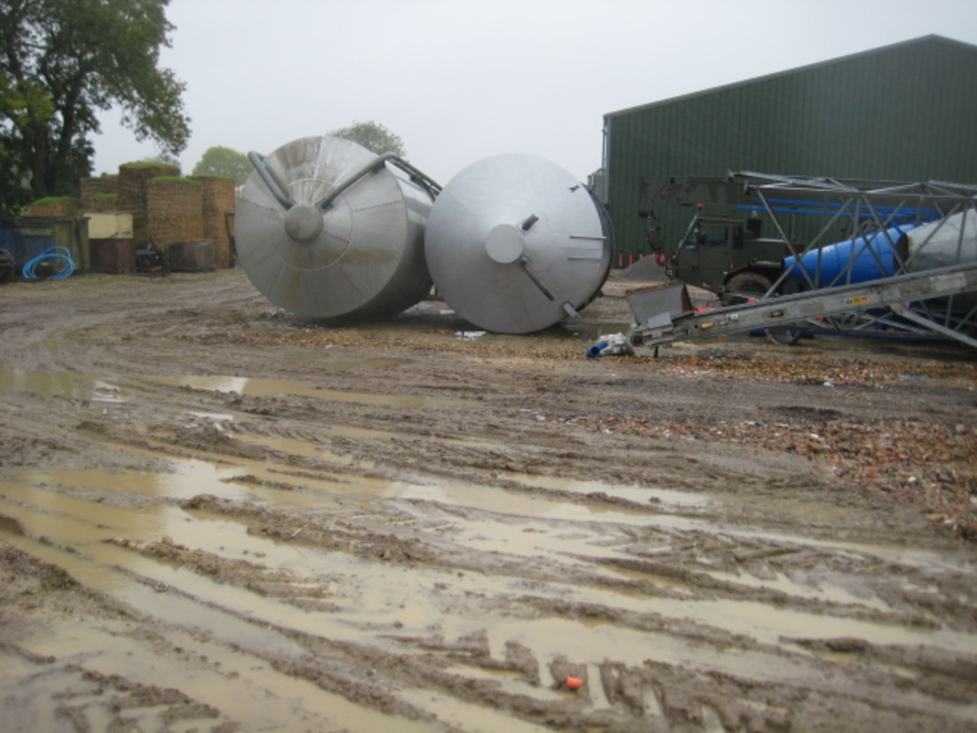 Feed Bins - Feed bins of various sizes. (9 remaining) (UCPE 6346) Price - £4,000 each. Please read - Image 11 of 11