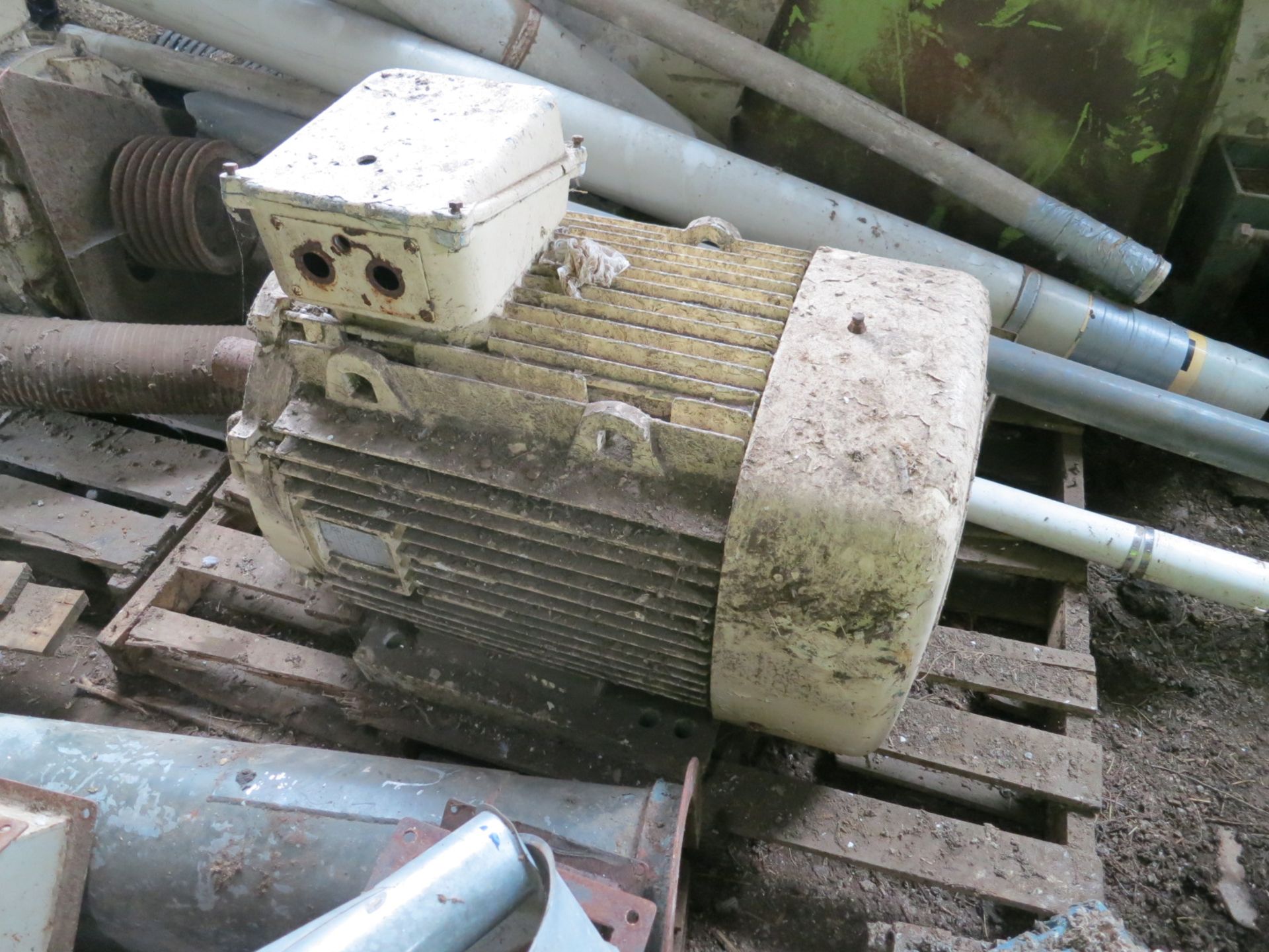 Motor - 110 kW 1490 rpm Foot Mounted TEFC Motor (2 remaining) (UCPE 5297) Price - £1,000 Please read